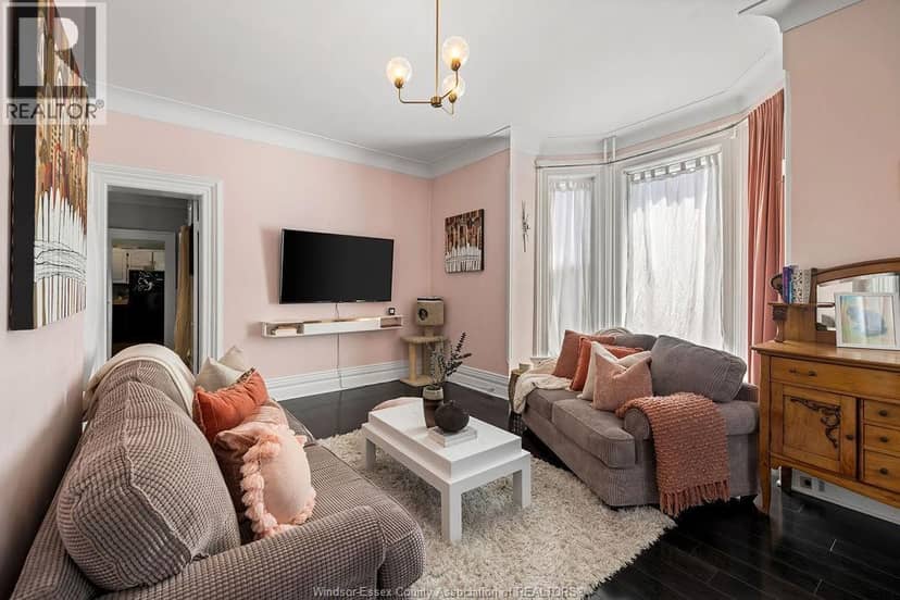274 Crawford Avenue — photo 7 of 40