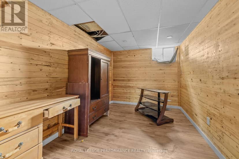 438 Voyageur Place — photo 35 of 40