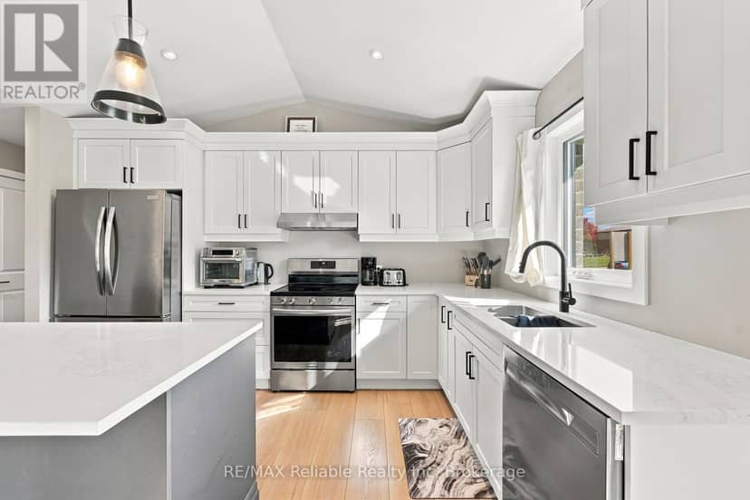 236 Beech Street — photo 12 of 33
