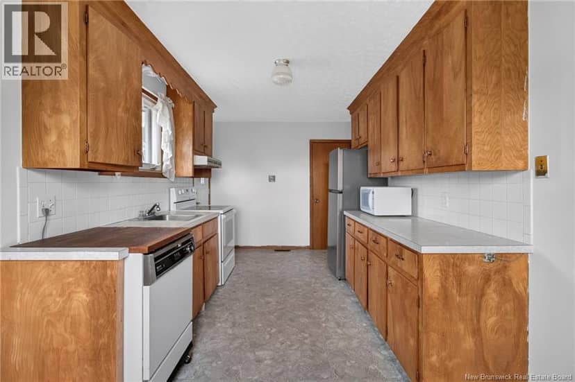15 Springdale Court — photo 7 of 31