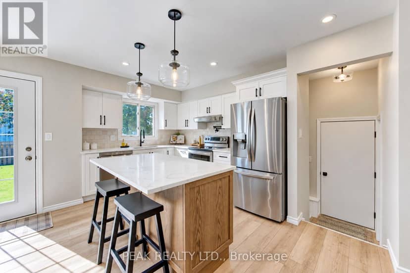23 Jacob Street W — photo 15 of 40