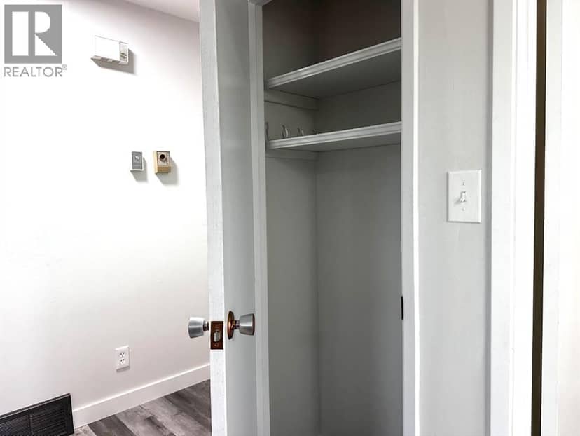 210 Kent Street — photo 31 of 40