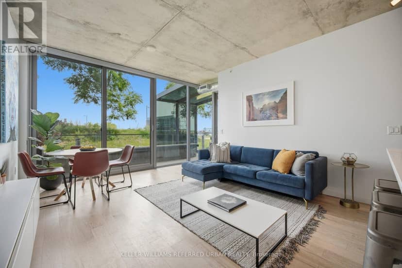 TH105 - 170 Bayview Avenue, Toronto, photo 3