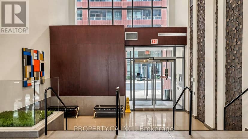 1202 - 20 Bruyeres Mews — photo 38 of 40