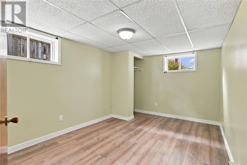 6 Cherry Hill Road — photo 18 of 26
