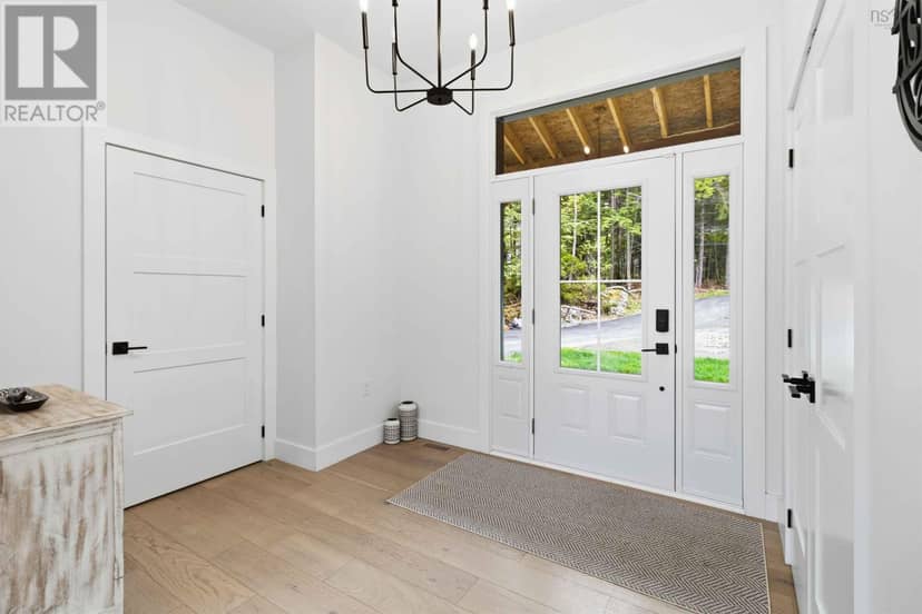 60 Wickshire Lane — photo 3 of 33