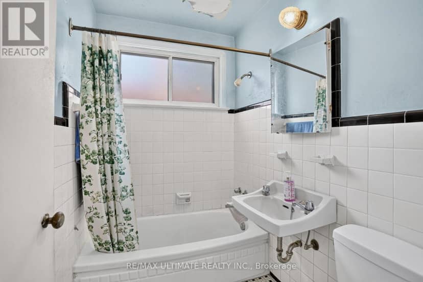 85 Roebuck Drive — photo 17 of 39