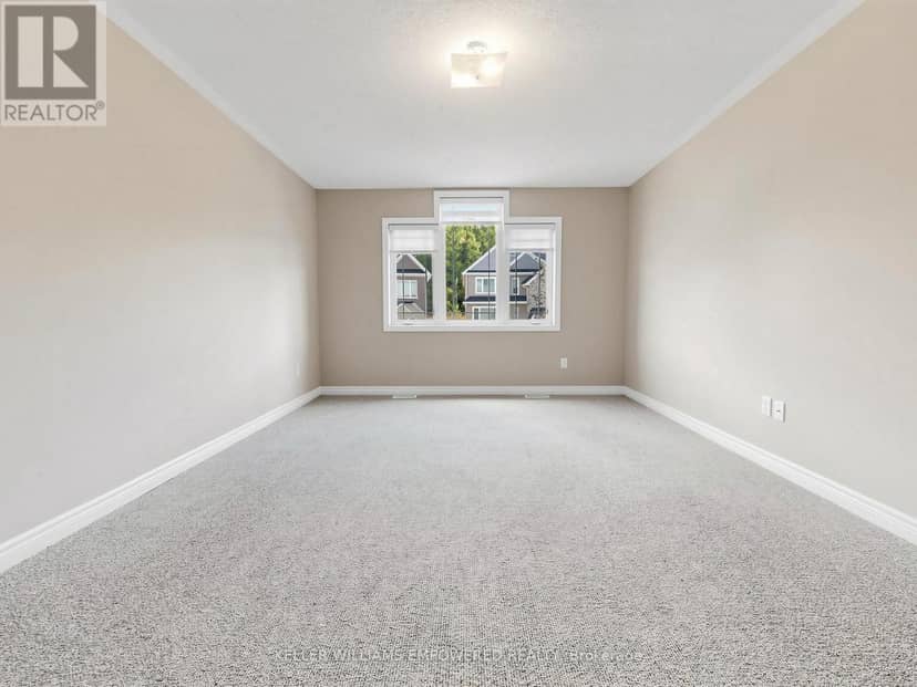 18 Don Rose Boulevard — photo 37 of 40