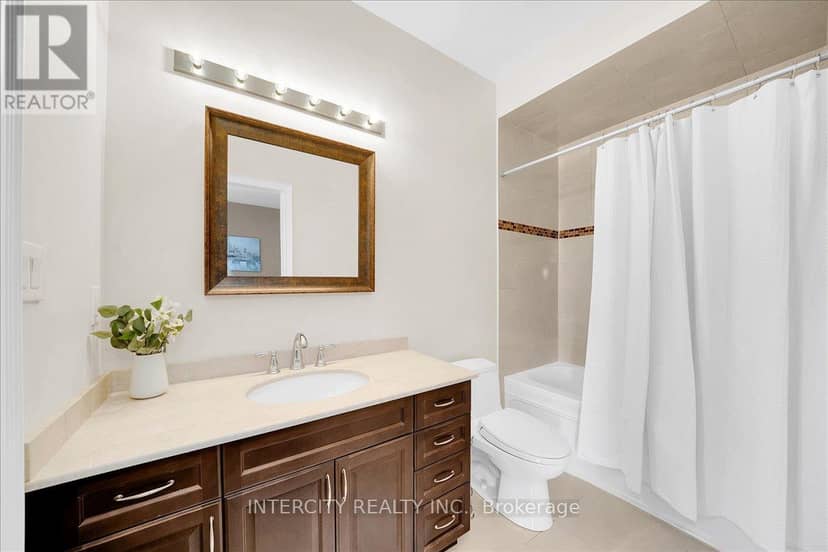 233 Carisbrooke Circle — photo 38 of 40