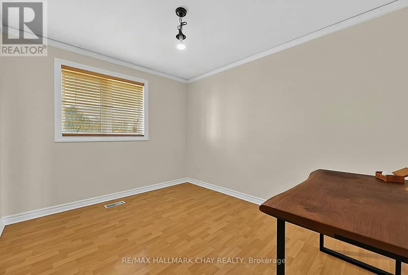 2544 Tottenham Road — photo 32 of 36