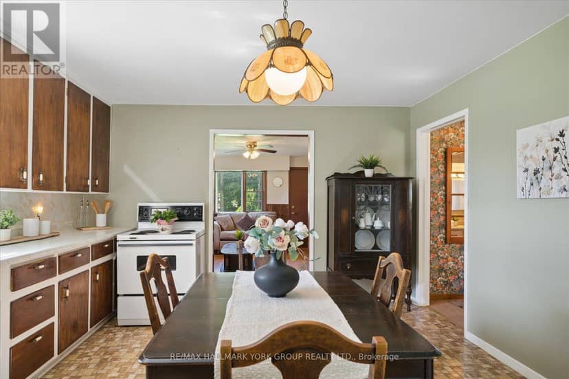 432 Catering Road — photo 13 of 40