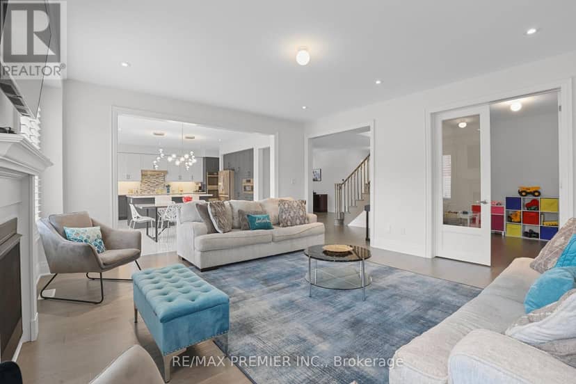 28 Samuel Crescent — photo 11 of 29