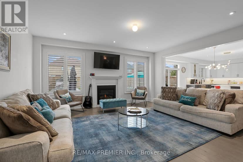 28 Samuel Crescent — photo 12 of 29