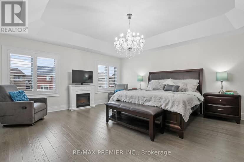 28 Samuel Crescent — photo 18 of 29