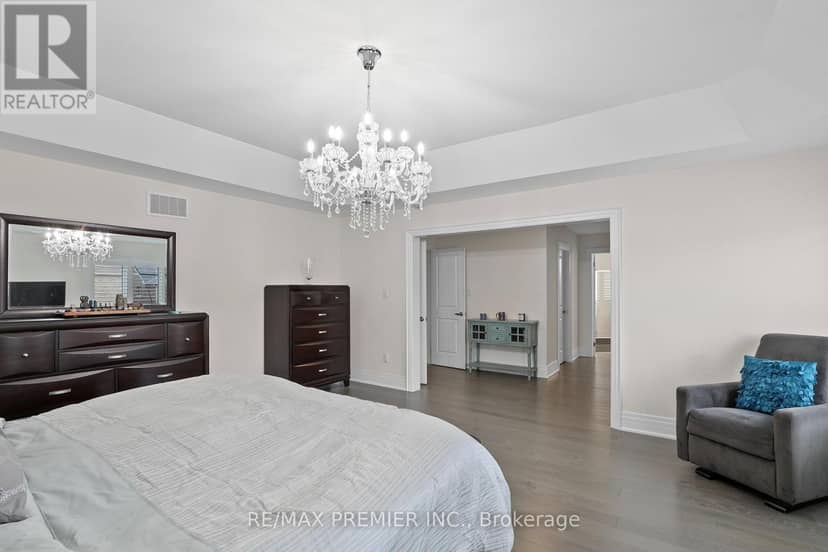 28 Samuel Crescent — photo 19 of 29