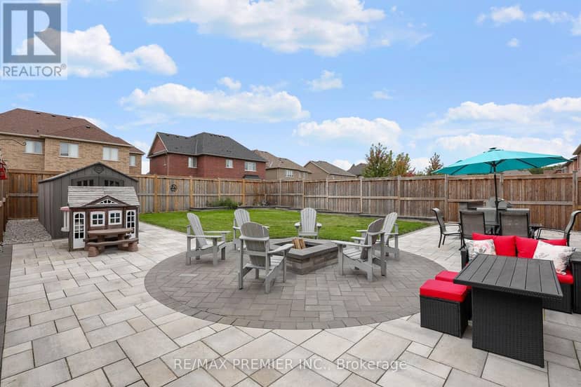 28 Samuel Crescent, Springwater, photo 2