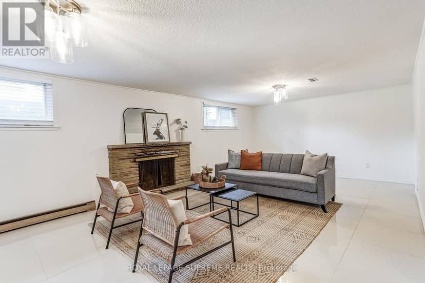 100 Summitcrest Drive — photo 39 of 40