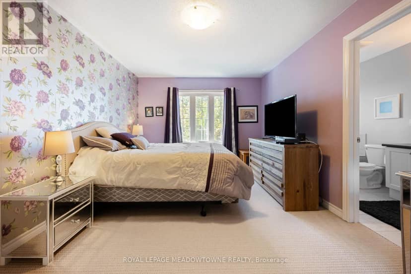16 Ridgegate Crescent — photo 30 of 40