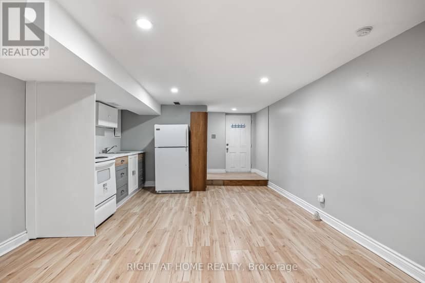 138 Osler Street — photo 37 of 40