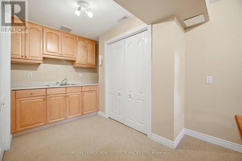 1600 Glenvista Drive — photo 39 of 40