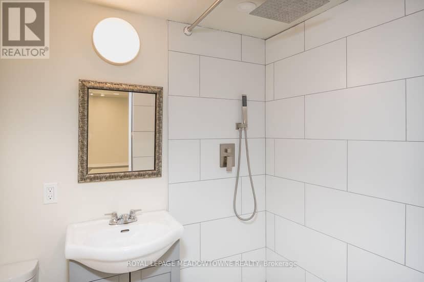 855 Governors Court — photo 35 of 40