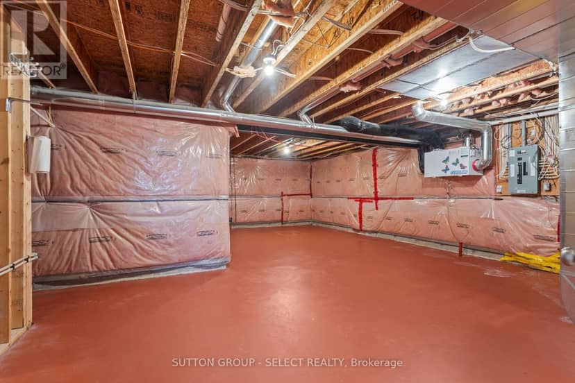 2094 Denview Avenue — photo 32 of 37