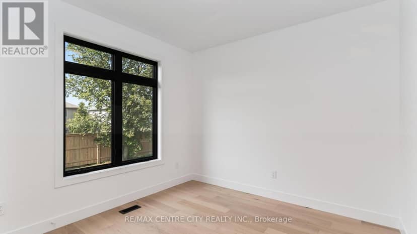 B - 137 Harvest Lane — photo 21 of 36