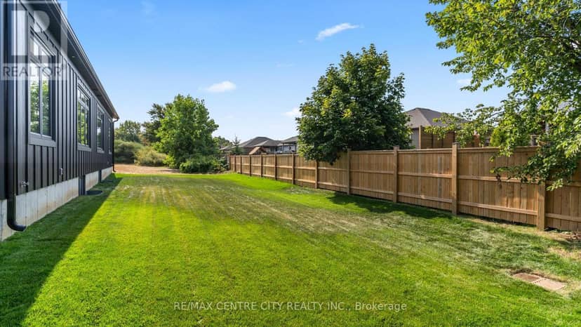B - 137 Harvest Lane — photo 33 of 36