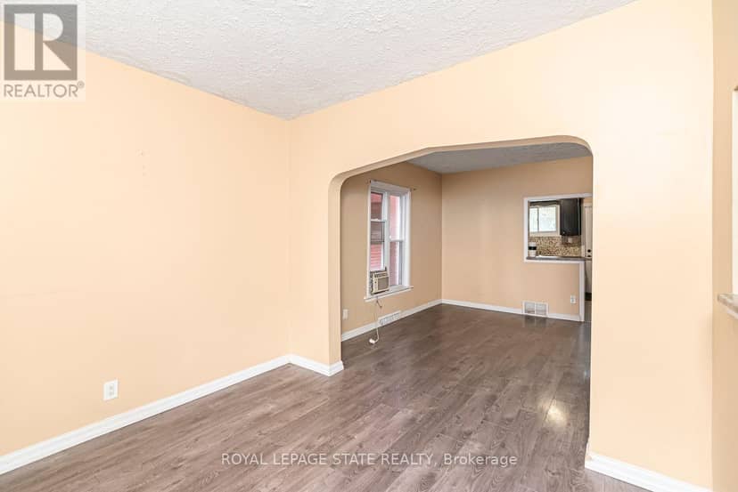 46 Holton Avenue N, Hamilton, photo 7