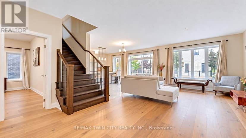 31 Jacob Detweiller Drive, Kitchener, photo 7