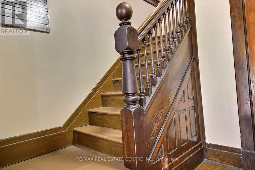 223 Water Street N Street — photo 11 of 22