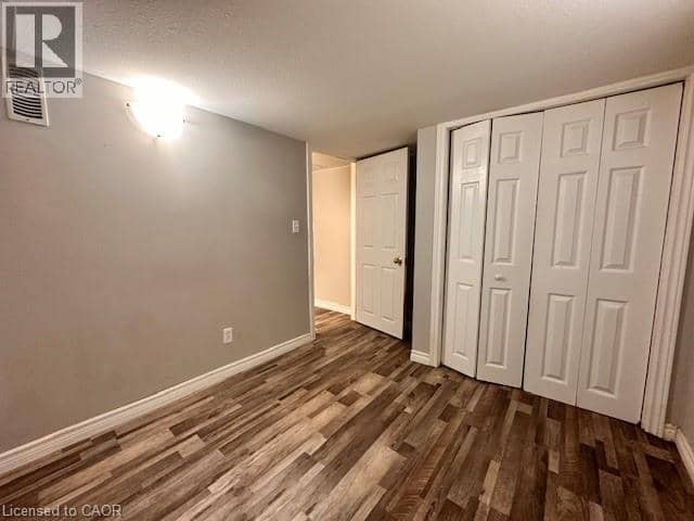 77 CEDAR Street S, Kitchener, photo 6