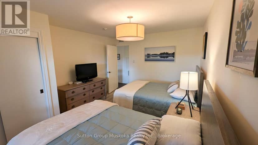 52-205 Deerhurst Drive — photo 15 of 22
