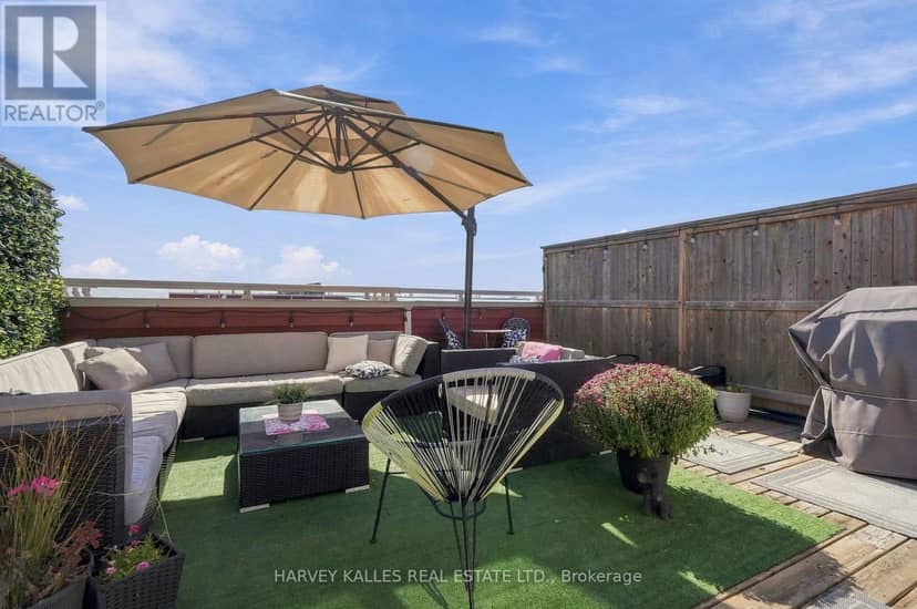 22 - 145 Long Branch Avenue, Toronto