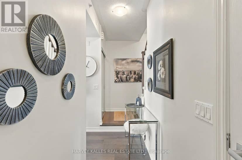 22 - 145 Long Branch Avenue, Toronto, photo 5