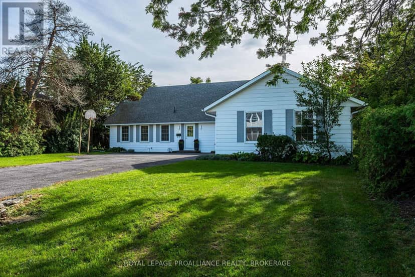 34 Cambridge Crescent, Loyalist, photo 2