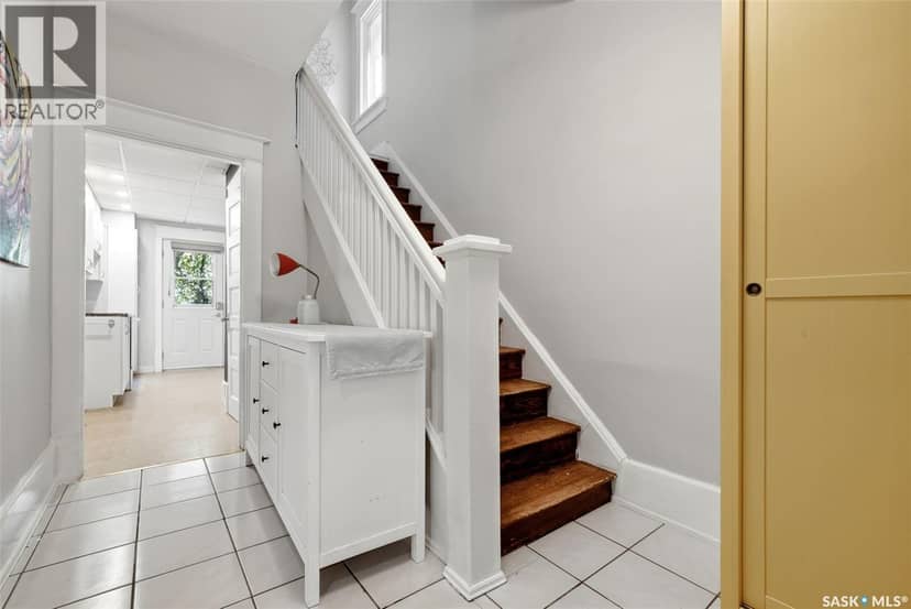 2325 Cameron Street — photo 14 of 28