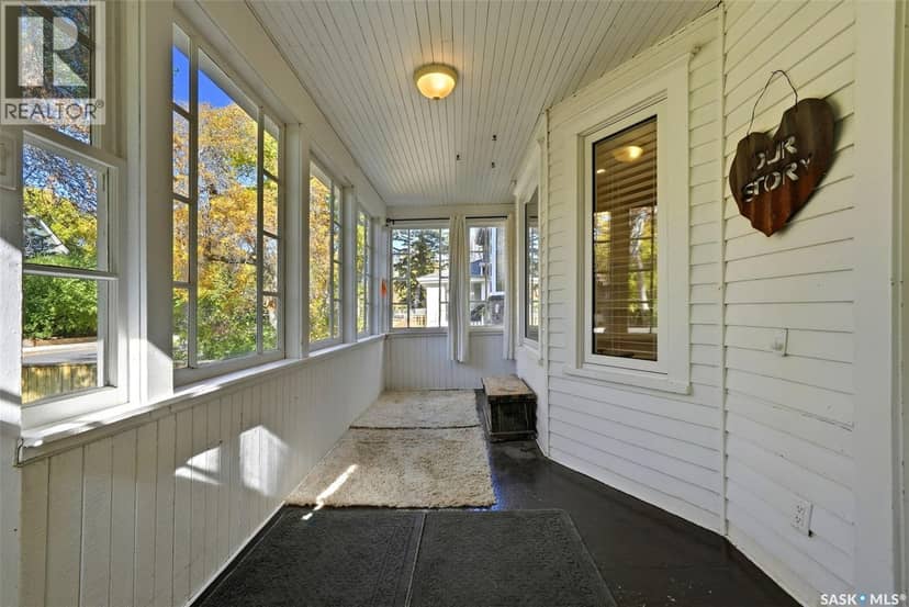 2325 Cameron Street, Regina, photo 3