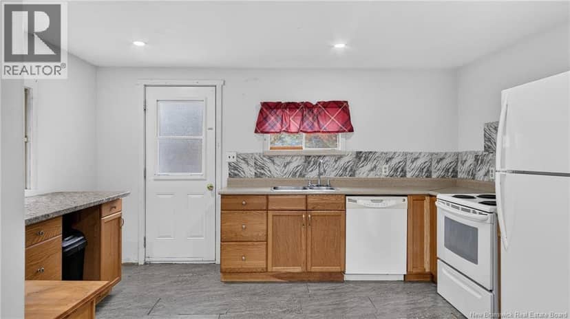 2532 Route 127 — photo 10 of 40