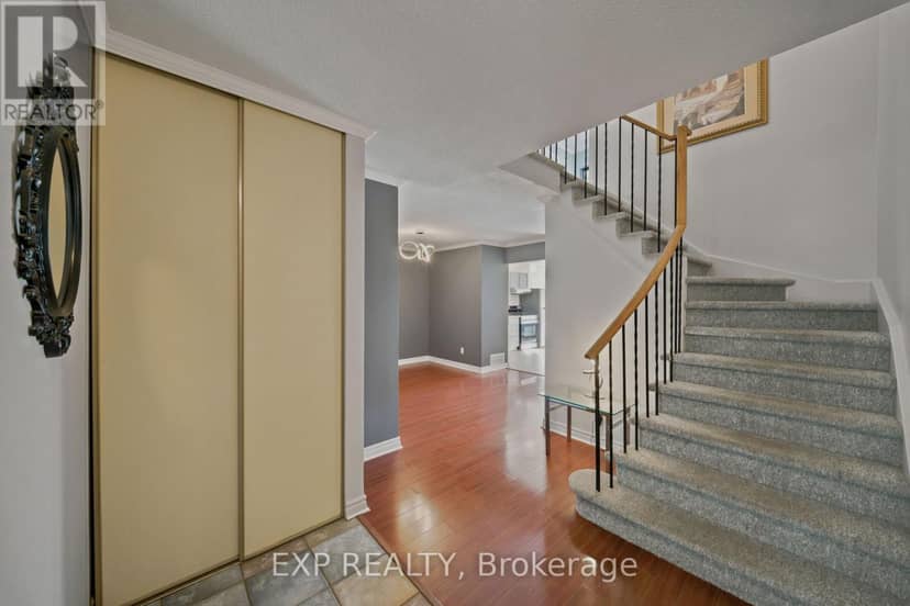 574 Latour Crescent — photo 11 of 29
