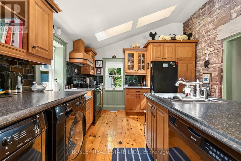 77 Bradley Street — photo 13 of 39