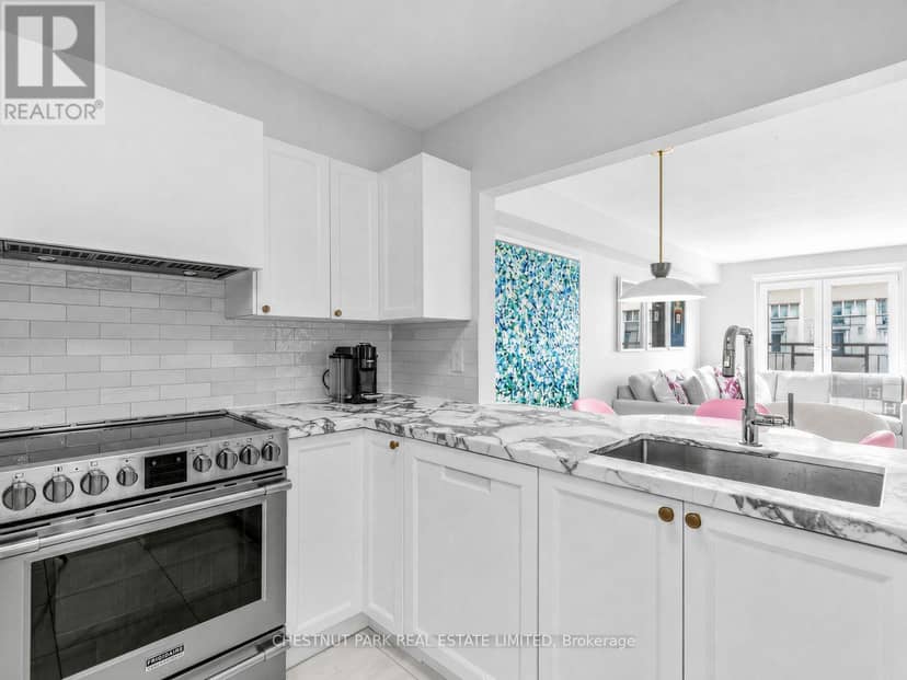 505 - 1 Balmoral Avenue — photo 11 of 36