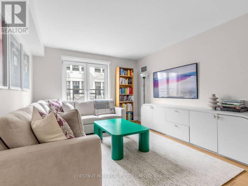 505 - 1 Balmoral Avenue, Toronto, photo 4