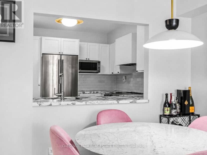 505 - 1 Balmoral Avenue, Toronto, photo 8