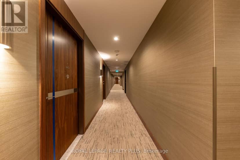 662 - 68 Esther Shiner Boulevard, Toronto, photo 3