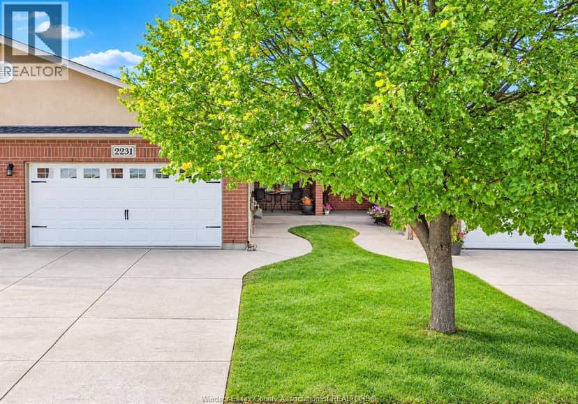 2231 Luxury — photo 1 of 38