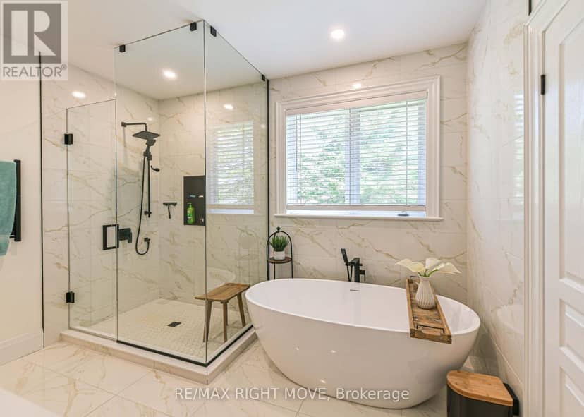 1043 Hurlwood Lane — photo 19 of 40