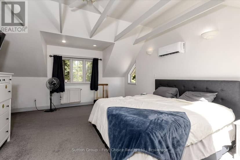 409 Mornington Street — photo 26 of 40