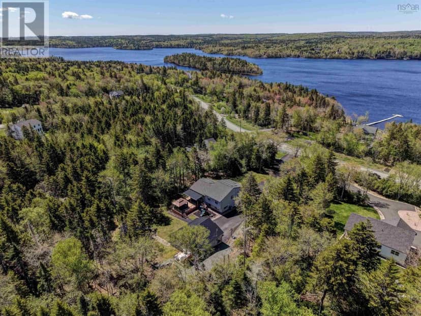 723 McCabe Lake Drive, Indigo Shores, Middle Sackville, photo 2