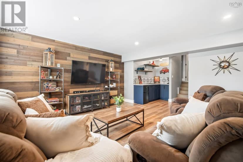 723 McCabe Lake Drive, Indigo Shores — photo 25 of 40